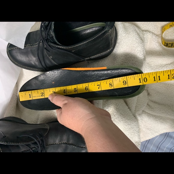 8.5 Timberland lace up black boots